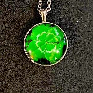 Four leaf clover necklace